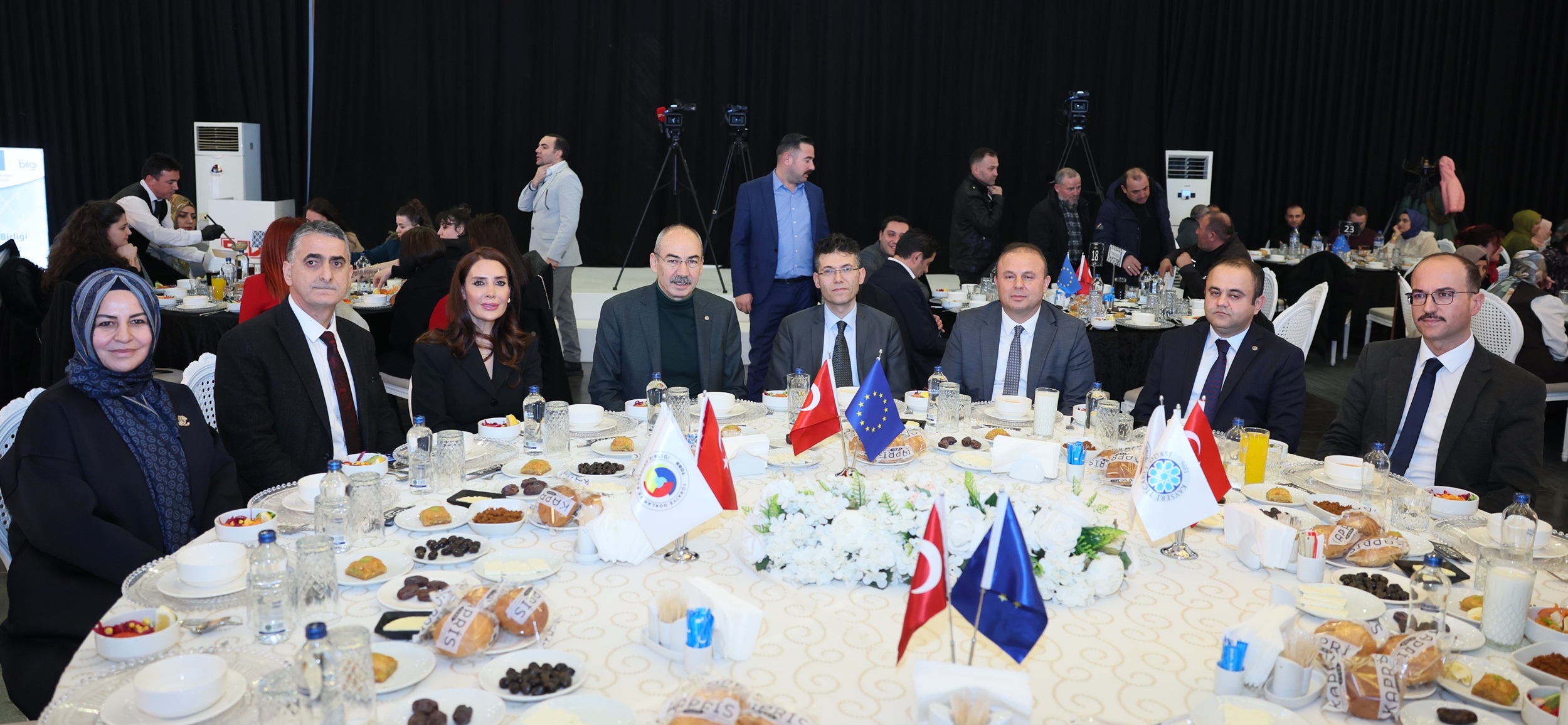 KAYSERİLİ KADIN ÇİFTÇİLER SÜRDÜRÜLEBİLİR GELECEK İÇİN BULUŞTU!