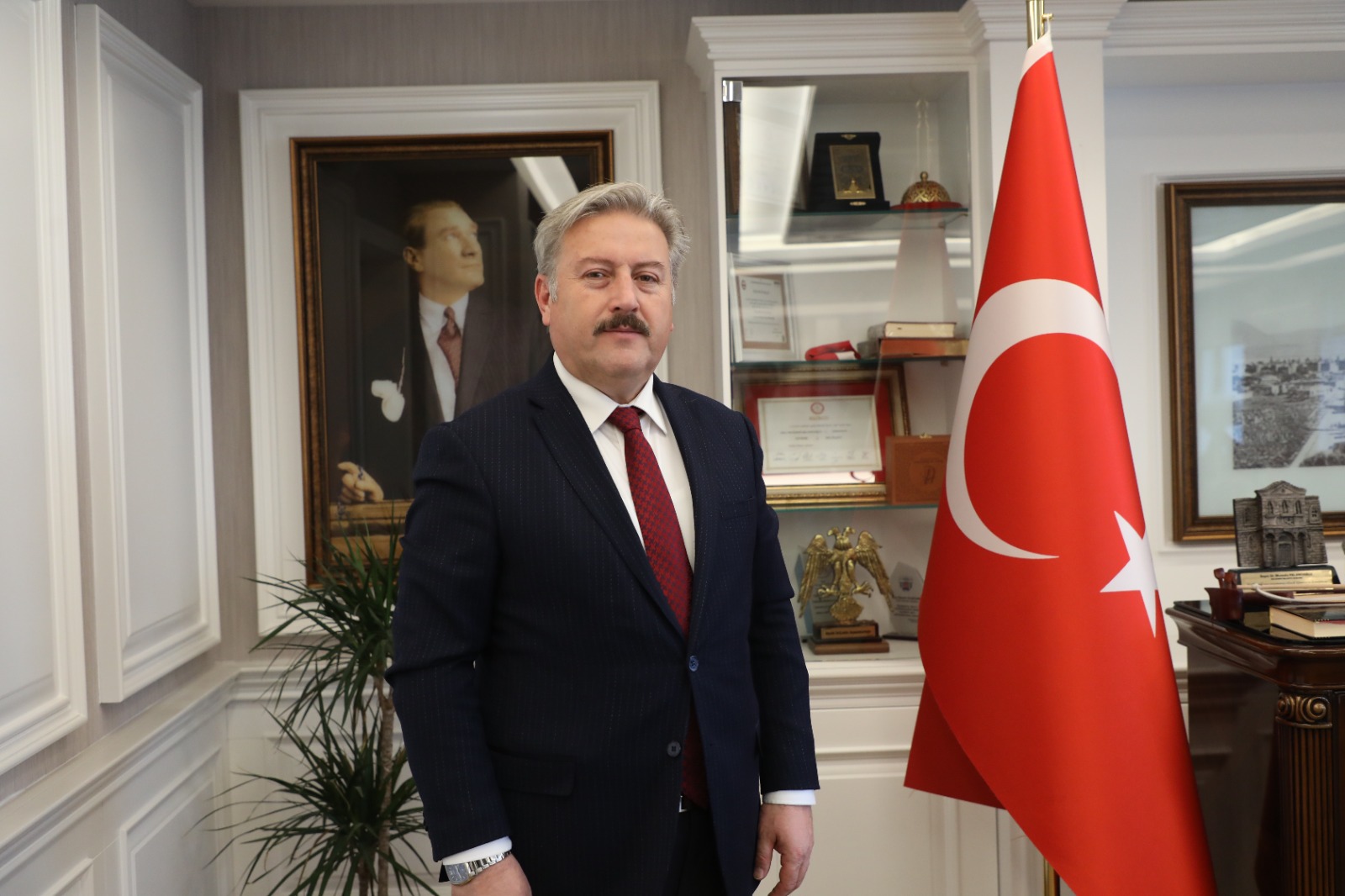 BAŞKAN PALANCIOĞLU 15 TEMMUZ DEMOKRASİ VE MİLLİ BİRLİK GÜNÜ DOLAYISIYLA MESAJ YAYIMLADI