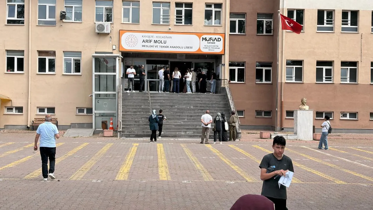 LGS HEYECANI BAŞLADI