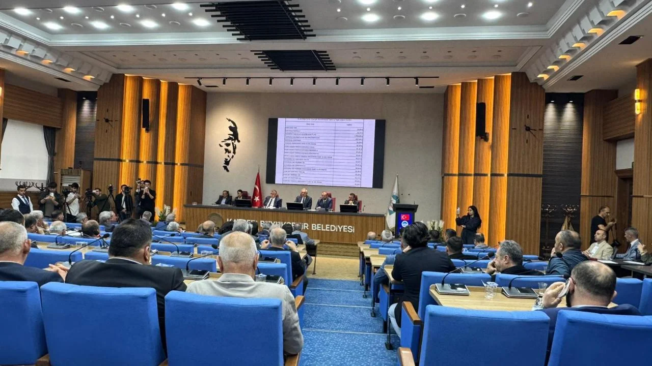 TOPLU TAŞIMAYA YİNE ZAM