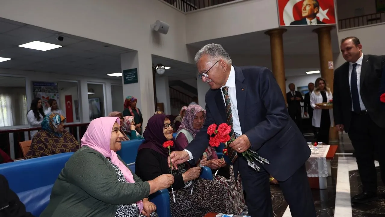 BAŞKANDAN BAYRAM HEDİYESİ