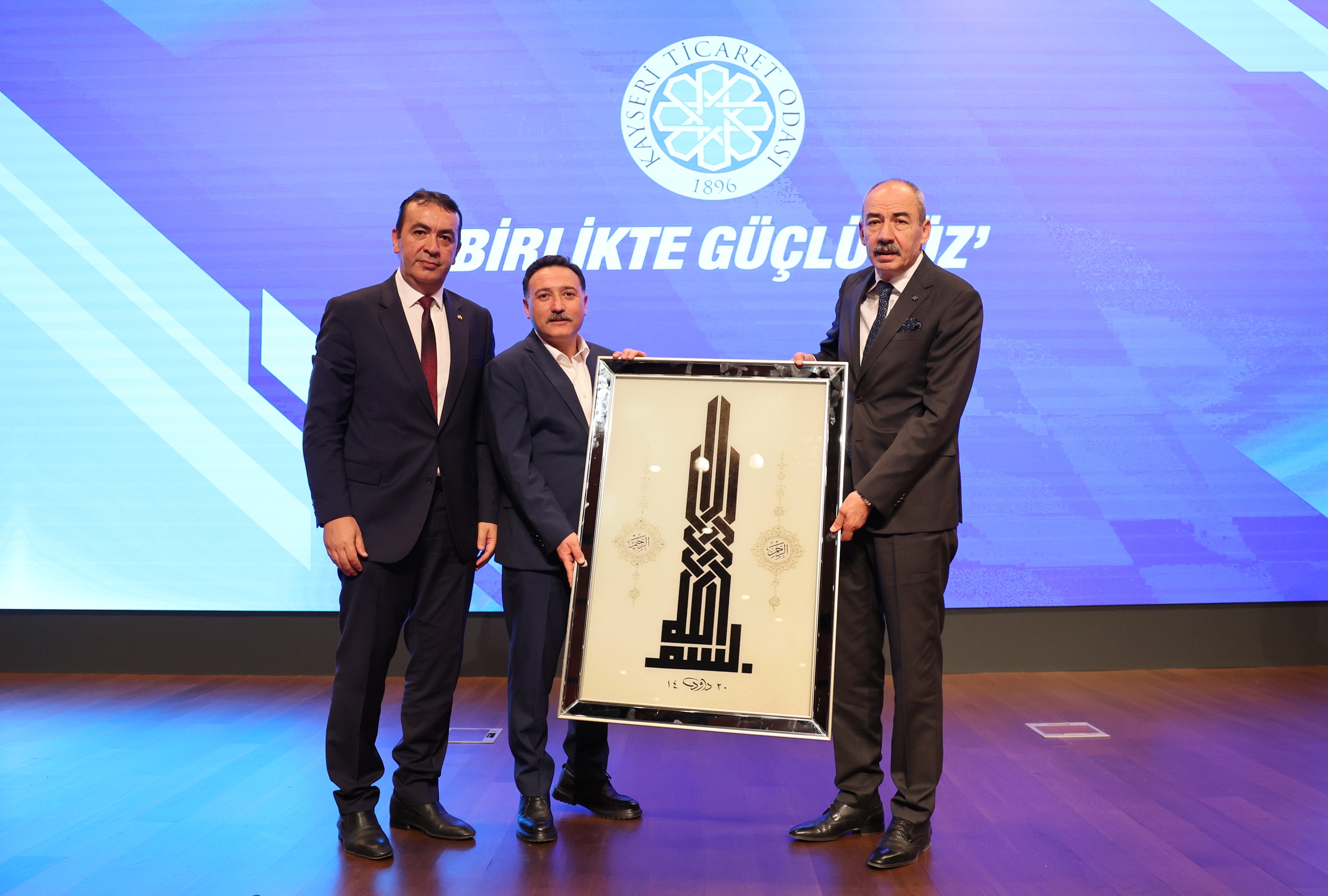 KAYSERİ VALİSİ GÖKMEN ÇİÇEK MECLİS KONUĞU OLDU