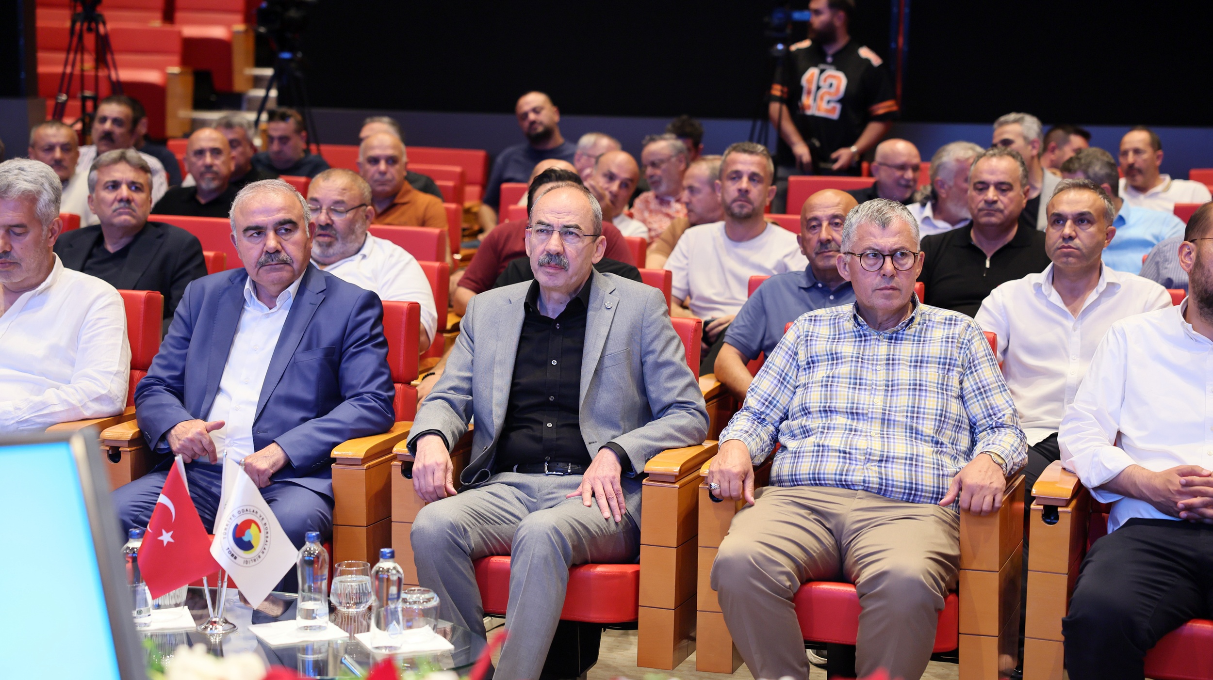 GÜLSOY : 