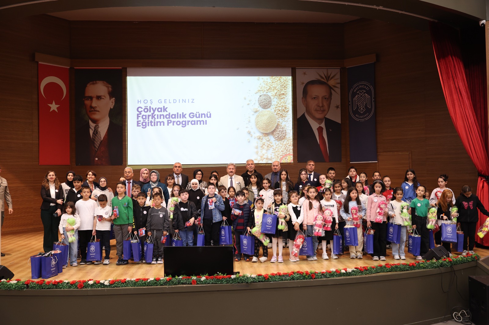 MELİKGAZİ’DE ÇÖLYAK GÜNÜNE ÖZEL FARKINDALIK EĞİTİMİ VERİLDİ