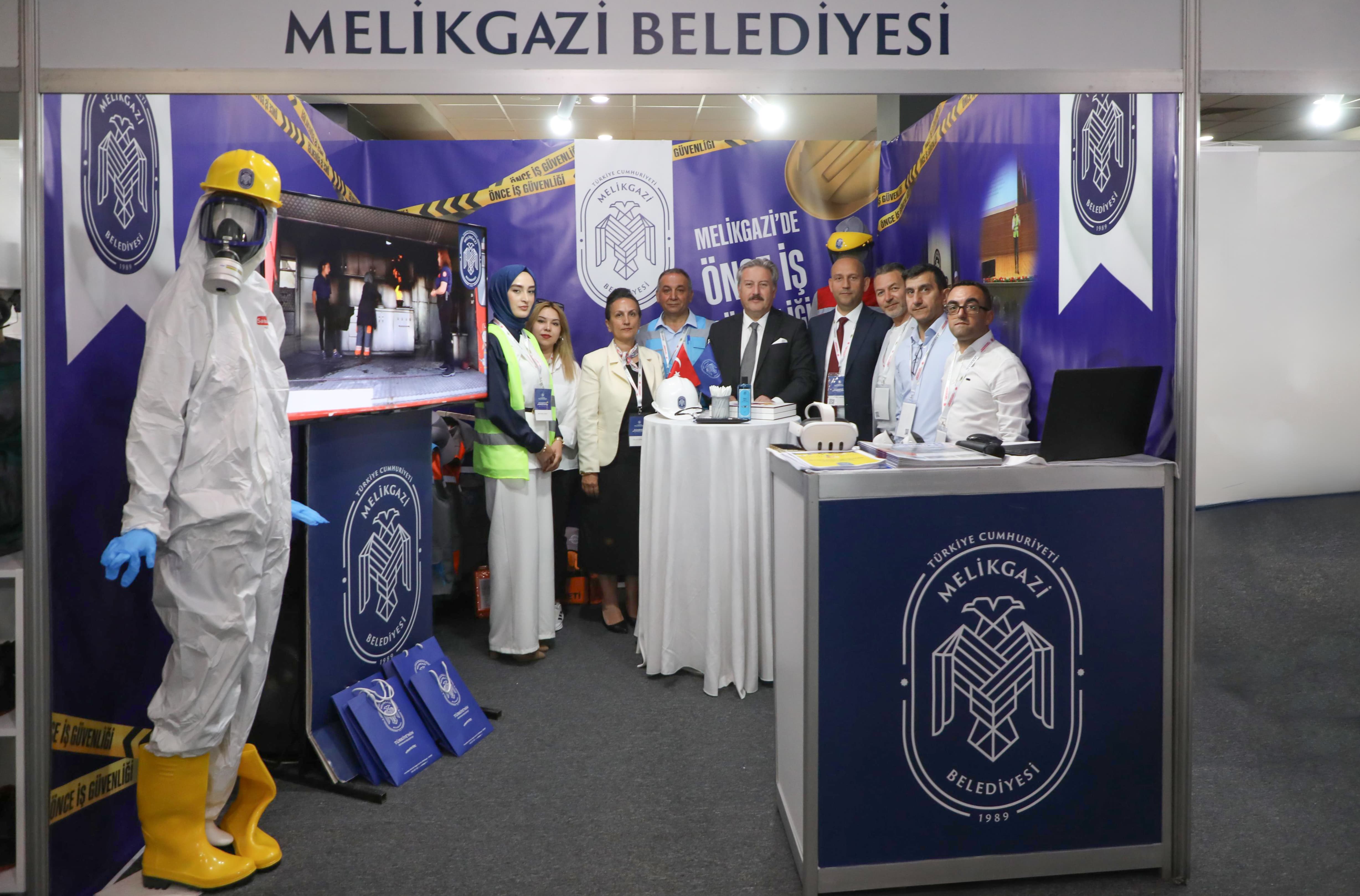 MELİKGAZİ BELEDİYESİ, İŞ SAĞLIĞI VE GÜVENLİĞİ FUARINDA STAND AÇTI