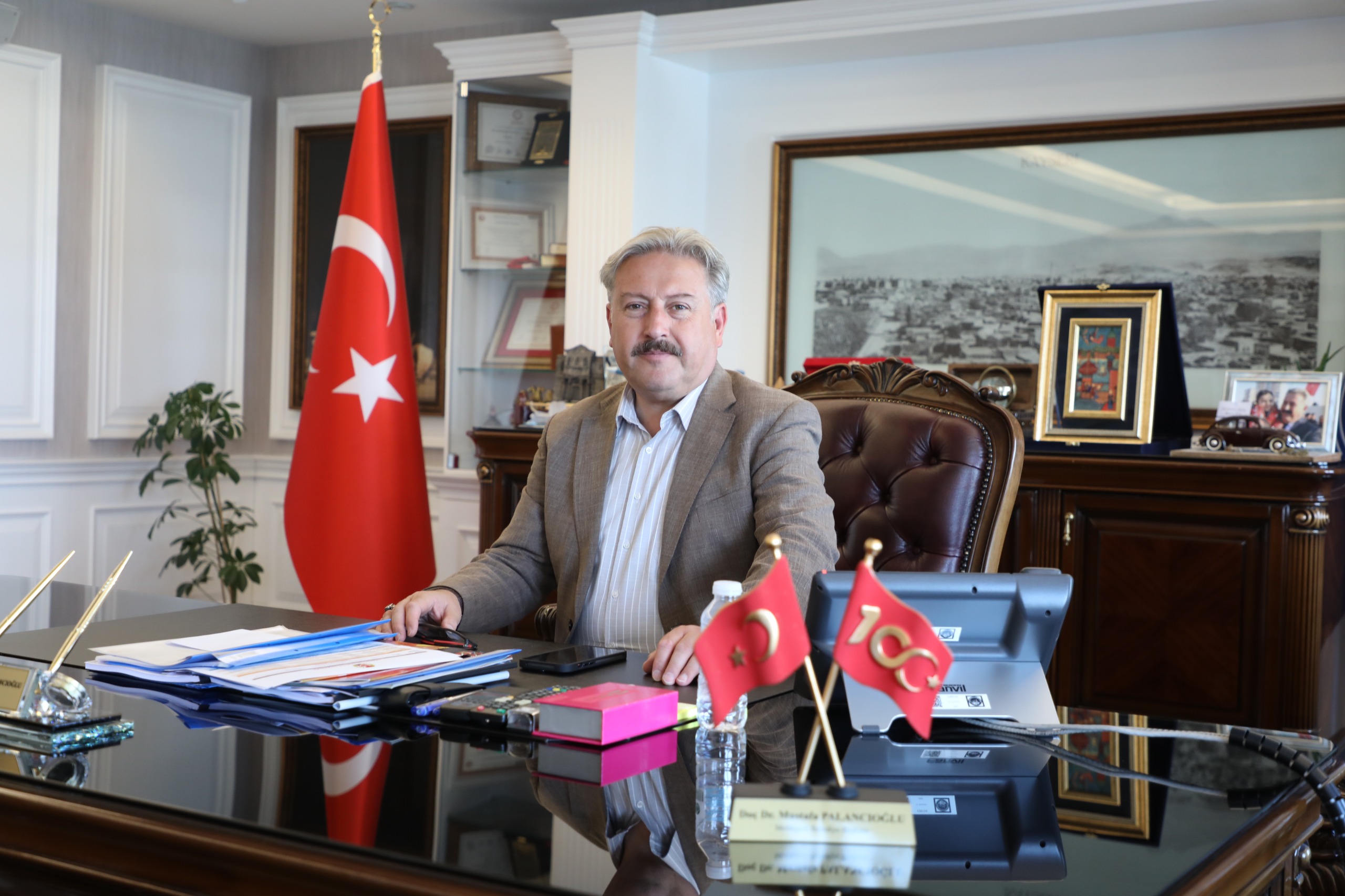 19 MAYIS ATATÜRK´Ü ANMA, GENÇLİK VE SPOR BAYRAMI KUTLU OLSUN!
