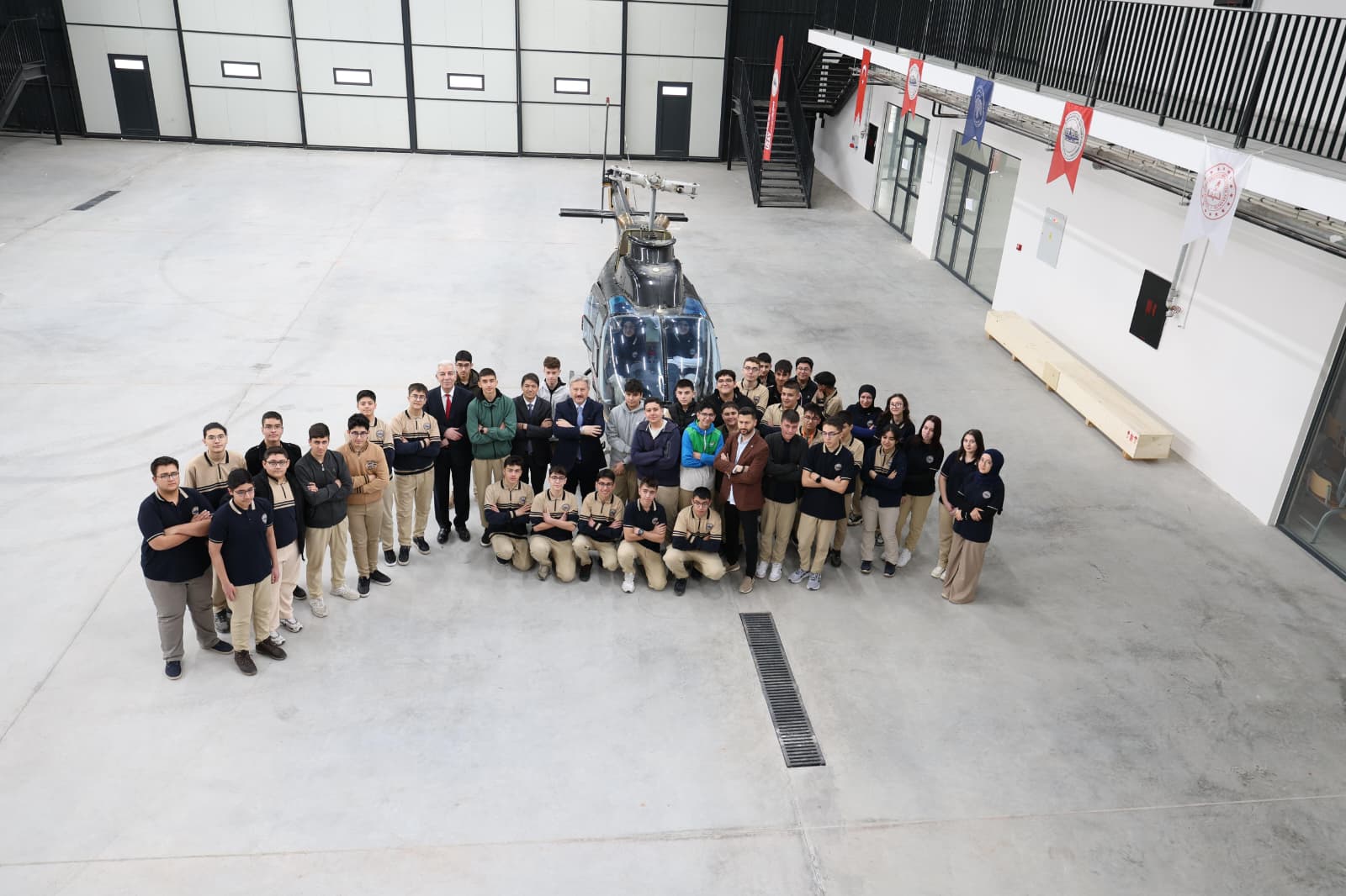 BAŞKAN PALANCIOĞLU’NUN GÖZBEBEĞİ HAVACILIK LİSESİ YENİ EKİPMANLARLA NİTELİĞİNİ TAÇLANDIRIYOR