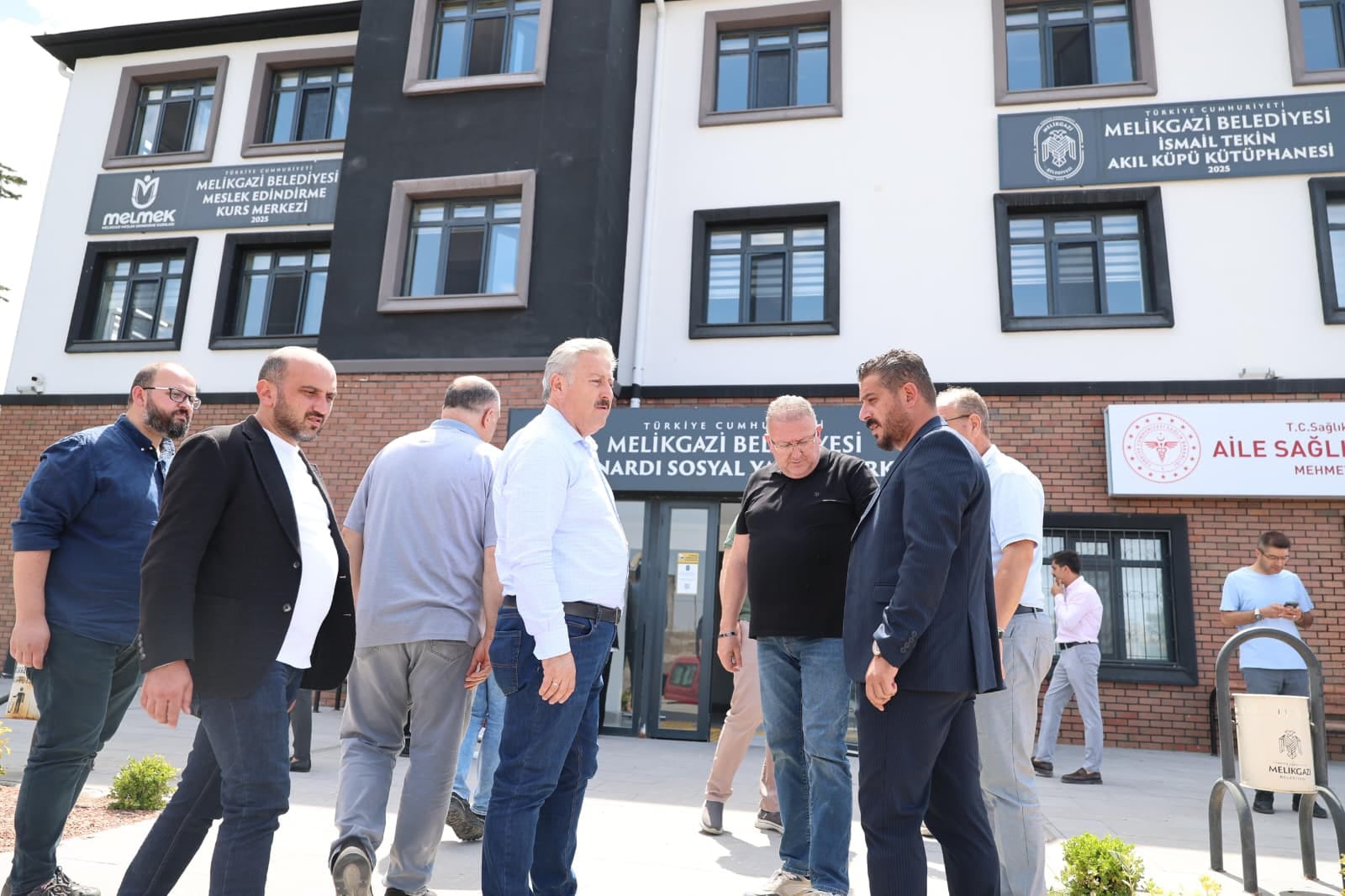 ÇOK FONKSİYONLU “KIRANARDI SOSYAL YAŞAM MERKEZİ” YAKINDA AÇILIYOR