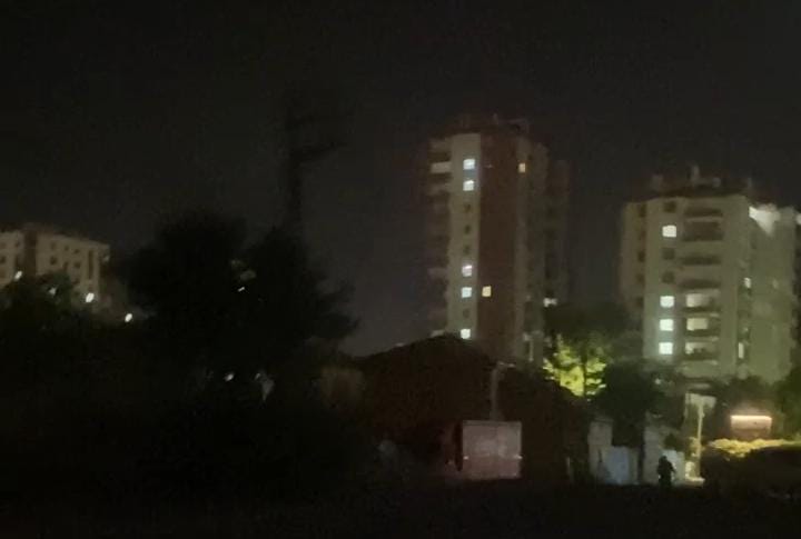 UĞUREVLER’DE BAZI SOKAKLAR KARANLIĞA MAHKÛM!