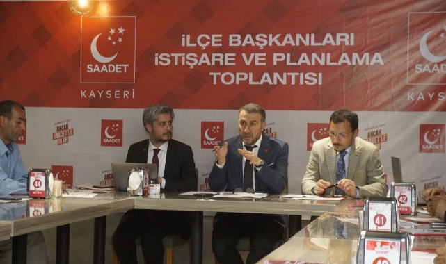 BAŞKAN ALTUN İLÇE  BAŞKANLARIYLA BİR ARAYA GELDİ