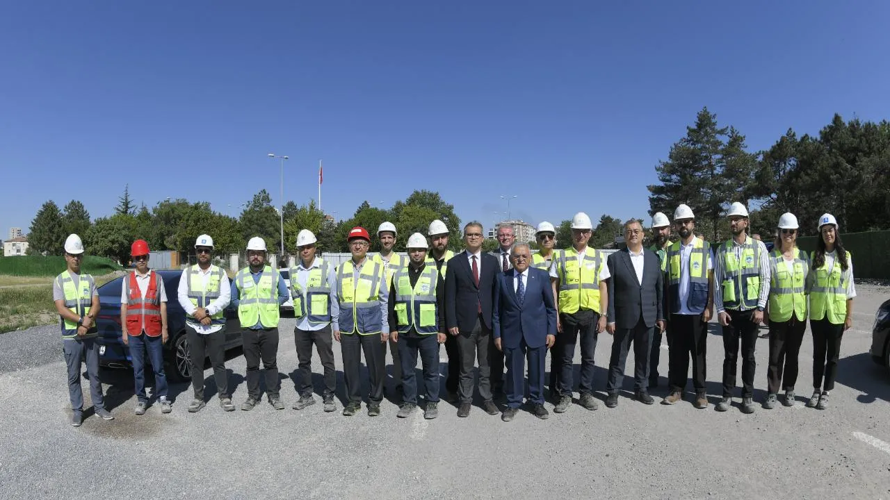 KARTAL KAVŞAĞI “YIL SONUNA TRAFİĞE AÇILACAK”