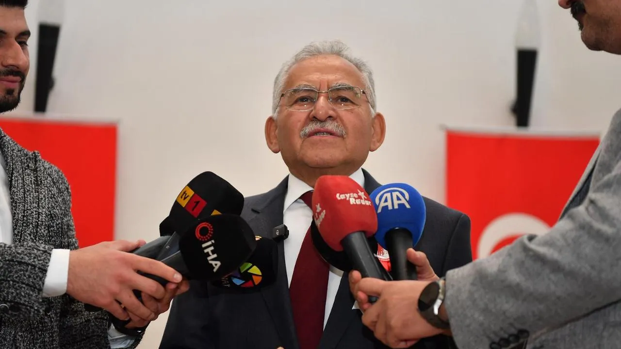 “ERKİLET HATTI, DÜNYA SPOR BAŞKENTLİĞİ VE TÜRK KÜLTÜR BAŞKENTLİĞİ” VURGUSU