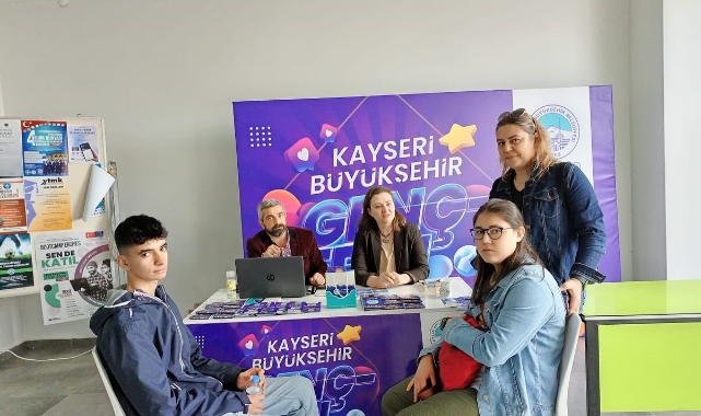 BU BELEDİYE ÖĞRENCİLERİN HER ZAMAN YANINDA