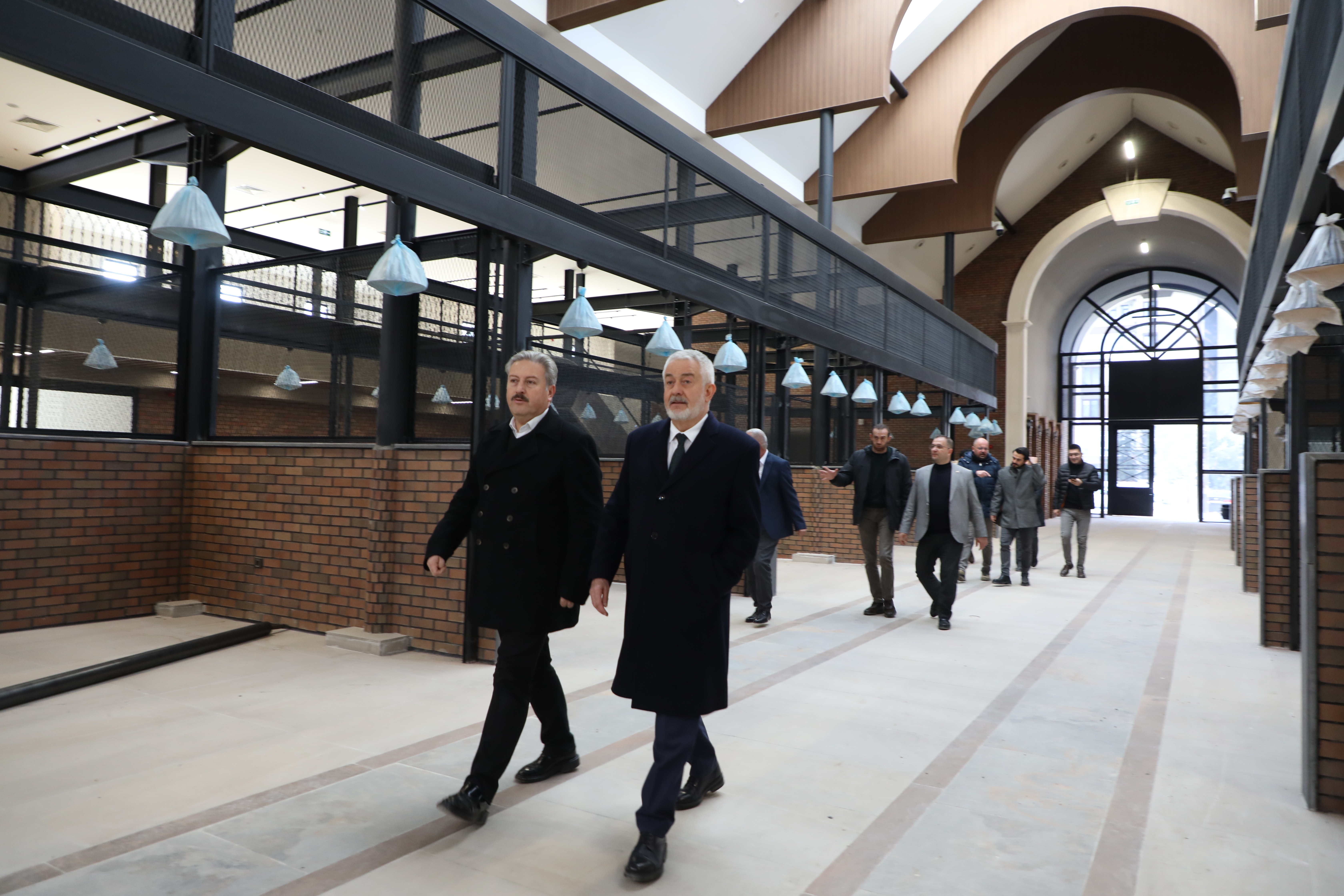 ISPARTA BELEDİYE BAŞKANINDAN MELİKGAZİ'NİN ÖRNEK PROJELERİNE BÜYÜK ÖVGÜ