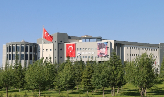 GİRİŞİMCİ VE YENİLİKÇİ ÜNİVERSİTE ENDEKSİ' BAŞARISI