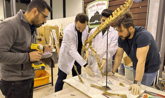 PALEONTOLOJİ TARİHİNE IŞIK TUTUYOR