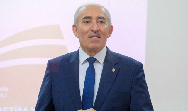 HEM EĞLENİN HEMDE KENDİNİZİ GELİŞTİRİN