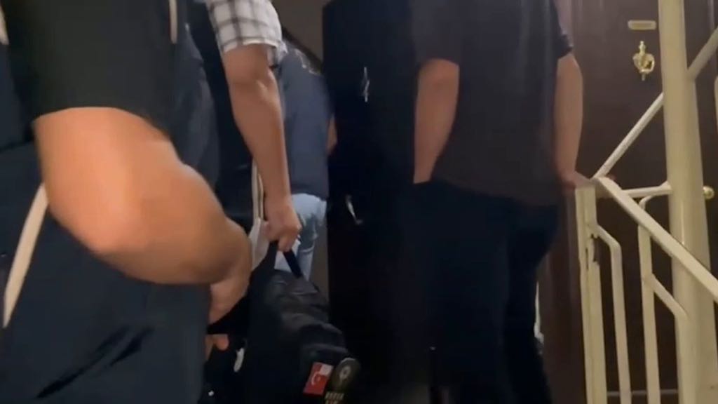 FETÖ OPERASYONU 21 İLDE DEVAM ETTİ