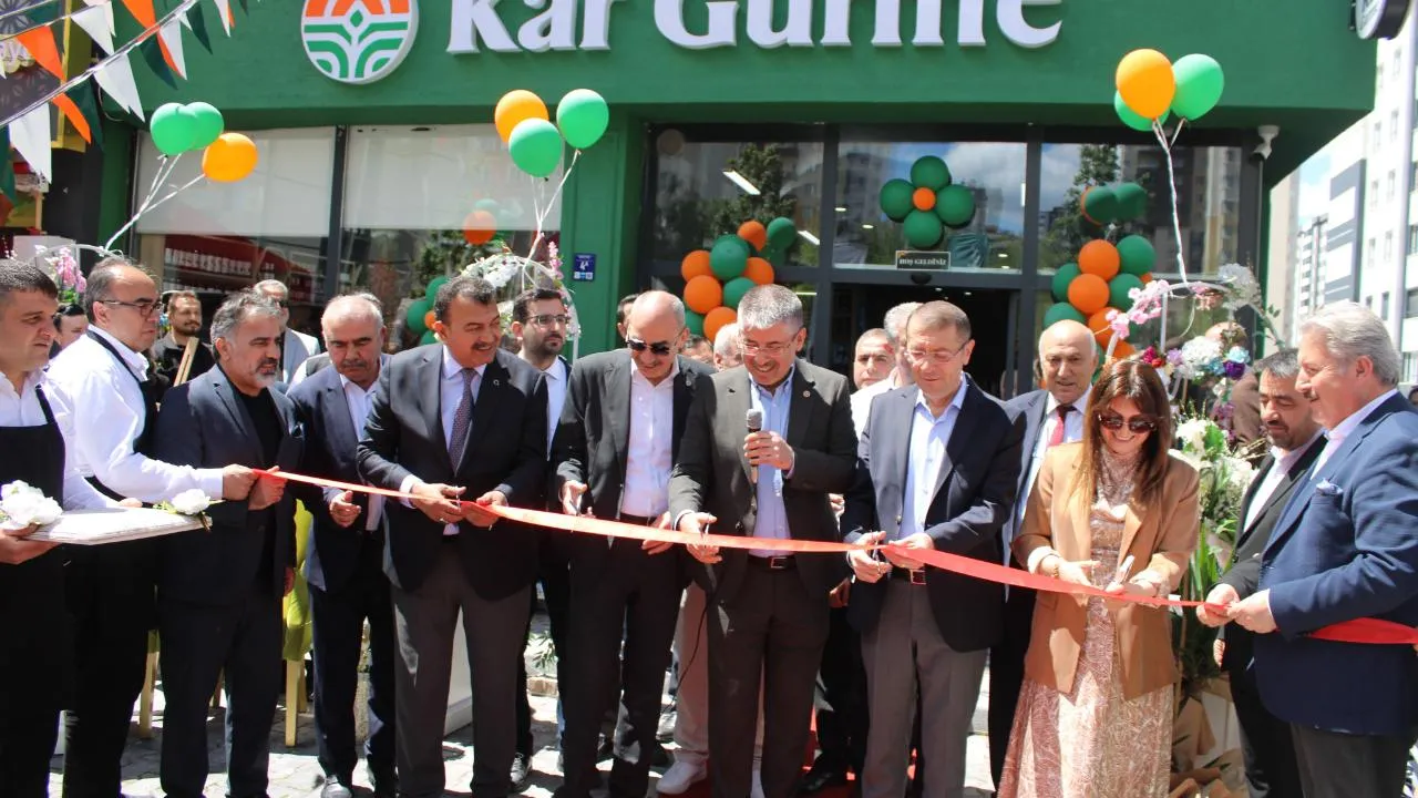 KAYSERİDE KARADENİZ LEZZETLERİ