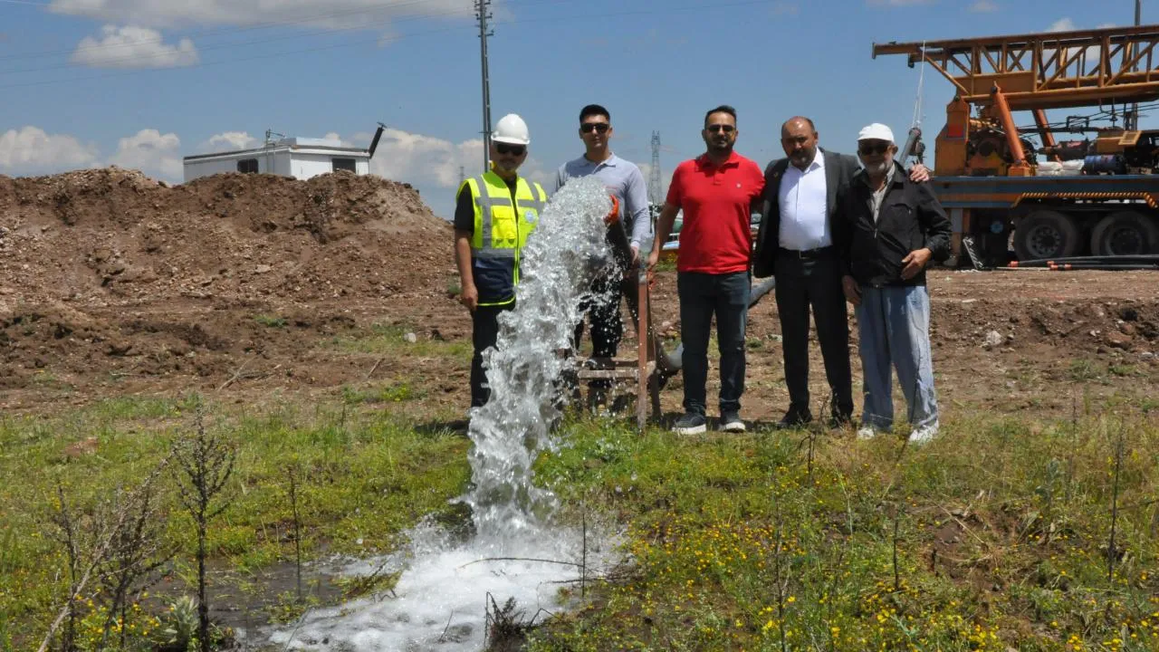 MENGÜCEK’E YENİ SU KAYNAĞI