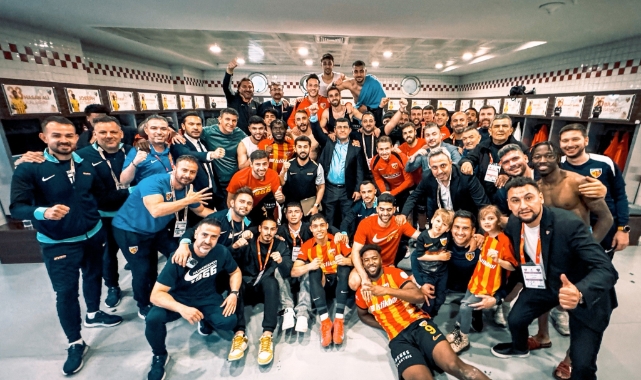 KAYSERİSPORDA TEKNİKDİREKTÖR ARAYIŞLARI SÜRÜYOR
