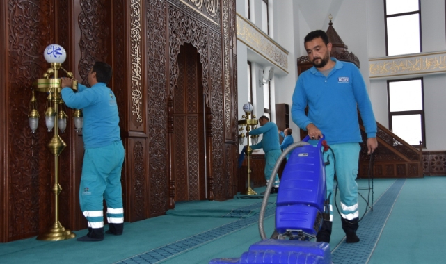 CAMİLER TEMİZLENİYOR