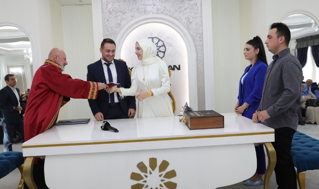 2 BİN 638 ÇİFT NİKAH MASASINA OTURDU