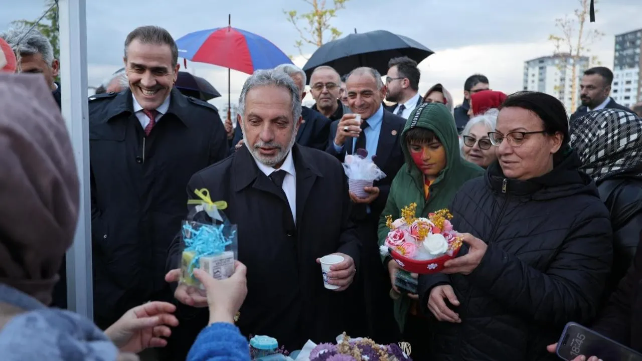 ‘ÇİÇEK’ GİBİ FESTİVAL