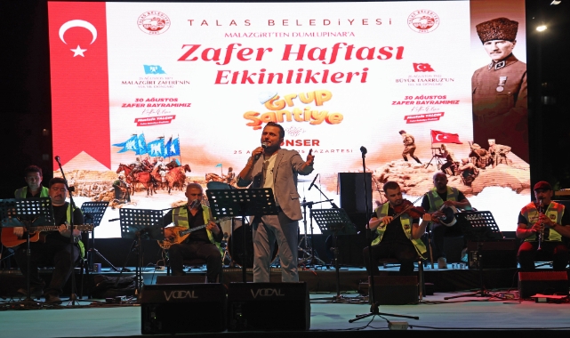 MİLLET BAHÇESİNDE ZAFER COŞKUSU